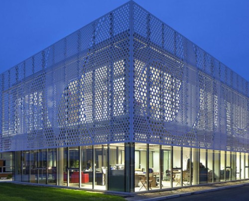 高質(zhì)量鋁材成就高質(zhì)量幕墻裝飾